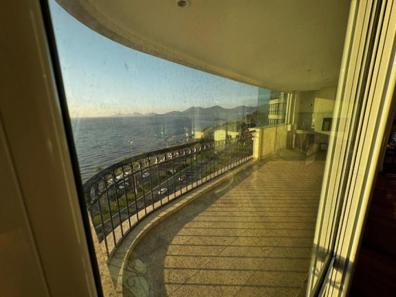 Imagem Apartamento com 4 Quartos à Venda, 316 m² em Agronômica - Florianópolis