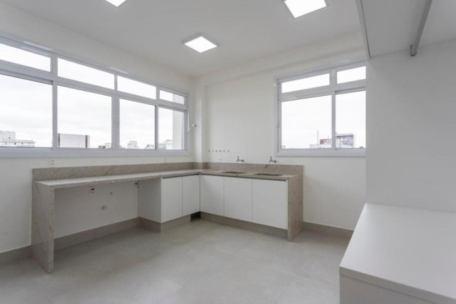 Apartamento com 4 Quartos à Venda, 382 m² em Jardim Paulista - São Paulo