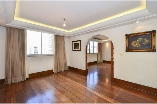 Imagem Apartamento com 3 Quartos à Venda, 256 m² em Cerqueira César - São Paulo