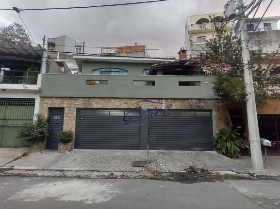 Casa com 3 Quartos à Venda, 208 m² em Vila Sônia - São Paulo