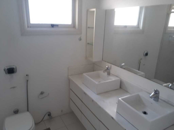 Imagem Apartamento com 3 Quartos à Venda, 246 m² em Bela Vista - Porto Alegre Imagem Apartamento com 3 Quartos à Venda, 246 m² em Bela Vista - Porto Alegre