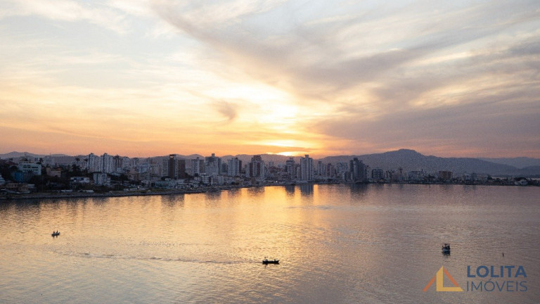 Imagem Apartamento com 2 Quartos à Venda, 79 m² em Estreito - Florianopolis