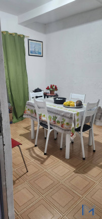 Imagem Casa com 2 Quartos à Venda, 125 m² em Vila Silviania - Carapicuíba Imagem Casa com 2 Quartos à Venda, 125 m² em Vila Silviania - Carapicuíba