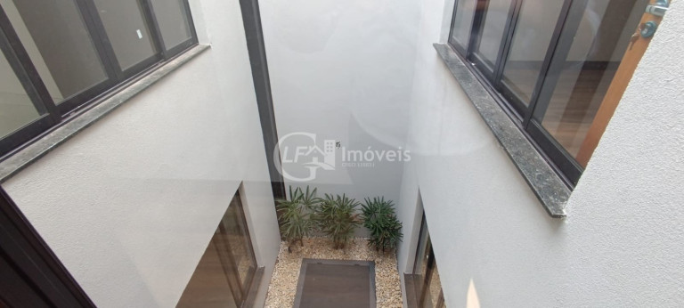 Imagem Casa com 3 Quartos à Venda, 202 m² em Vila Do Polonês - Campo Grande Imagem Casa com 3 Quartos à Venda, 202 m² em Vila Do Polonês - Campo Grande