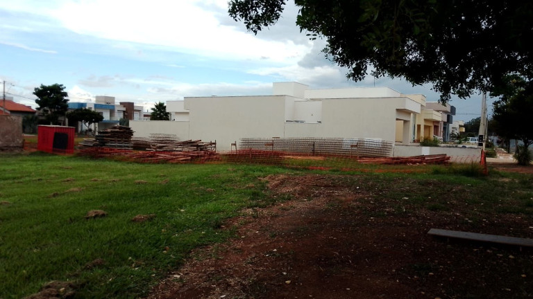 Imagem Terreno à Venda, 300 m² em João Aranha - Paulínia Imagem Terreno à Venda, 300 m² em João Aranha - Paulínia