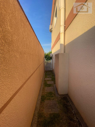 Imagem Casa com 3 Quartos à Venda, 192 m² em Pitas - Cotia Imagem Casa com 3 Quartos à Venda, 192 m² em Pitas - Cotia
