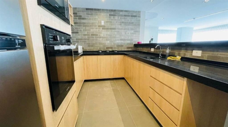 Imagem Apartamento com 3 Quartos à Venda, 121 m² em Forte - Praia Grande