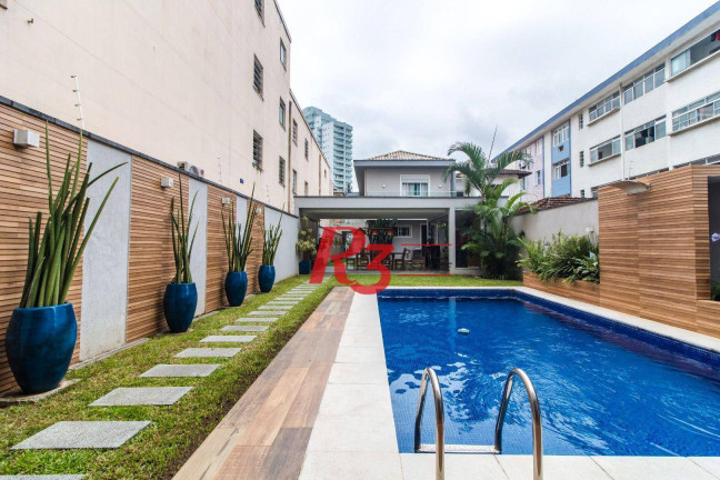 Imagem Sobrado com 3 Quartos à Venda, 343 m² em Gonzaga - Santos Imagem Sobrado com 3 Quartos à Venda, 343 m² em Gonzaga - Santos