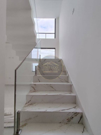 Imagem Sobrado com 4 Quartos à Venda, 139 m² em Balneário Coroados - Guaratuba