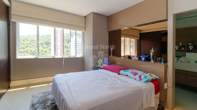 Imagem Apartamento com 3 Quartos à Venda, 235 m² em Pioneiros - Balneário Camboriú Imagem Apartamento com 3 Quartos à Venda, 235 m² em Pioneiros - Balneário Camboriú