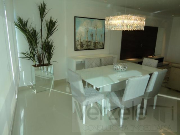 Imagem Apartamento com 3 Quartos à Venda, 130 m² em Centro - Balneário Camboriú