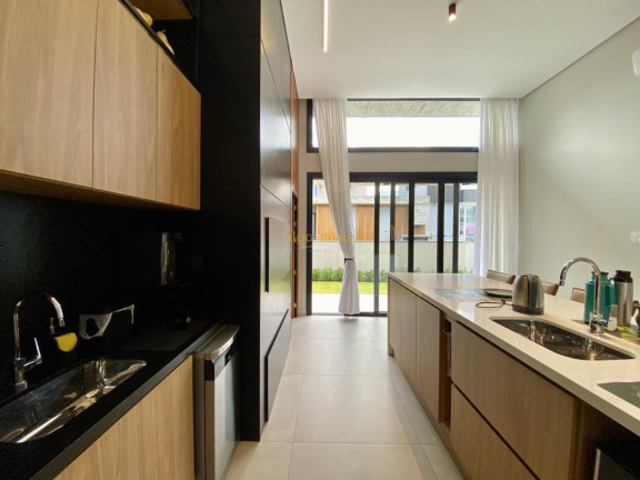 Imagem Casa com 4 Quartos à Venda, 181 m² em Condominio Sunset - Xangri-lá Imagem Casa com 4 Quartos à Venda, 181 m² em Condominio Sunset - Xangri-lá