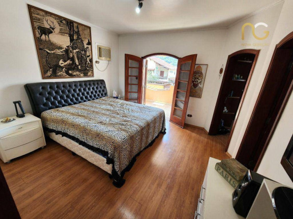 Imagem Sobrado com 3 Quartos à Venda, 360 m² em Canto Do Forte - Praia Grande