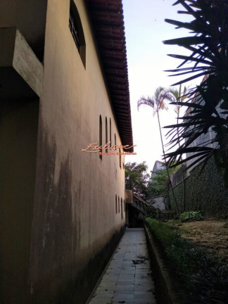 Imagem Sobrado à Venda, 381 m²