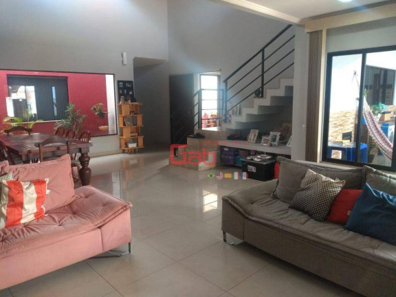 Imagem Casa com 3 Quartos à Venda ou Locação, 240 m² em Balneário São Pedro - São Pedro Da Aldeia Imagem Casa com 3 Quartos à Venda ou Locação, 240 m² em Balneário São Pedro - São Pedro Da Aldeia
