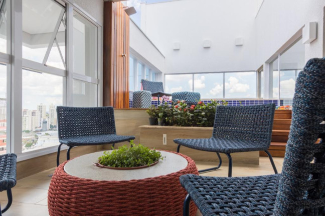 Imagem Imóvel com 2 Quartos à Venda, 235 m² em Jardim Goiás - Goiânia