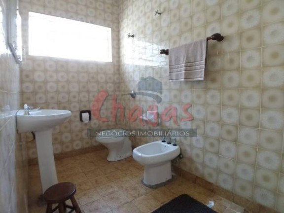 Imagem Casa com 3 Quartos para Alugar, 194 m² em Centro - Caraguatatuba Imagem Casa com 3 Quartos para Alugar, 194 m² em Centro - Caraguatatuba