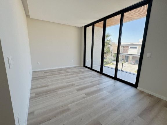 Imagem Casa de Condomínio com 4 Quartos à Venda, 360 m² em Santa Regina - Camboriú