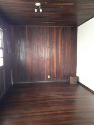 Imagem Casa com 3 Quartos à Venda, 360 m² em Imbetiba - Macaé