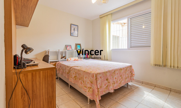 Imagem Casa com 3 Quartos à Venda, 218 m² em Jardim América - Goiânia Imagem Casa com 3 Quartos à Venda, 218 m² em Jardim América - Goiânia