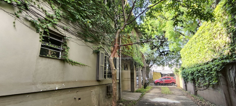Imagem Casa com 2 Quartos à Venda, em São Geraldo - Porto Alegre Imagem Casa com 2 Quartos à Venda, em São Geraldo - Porto Alegre