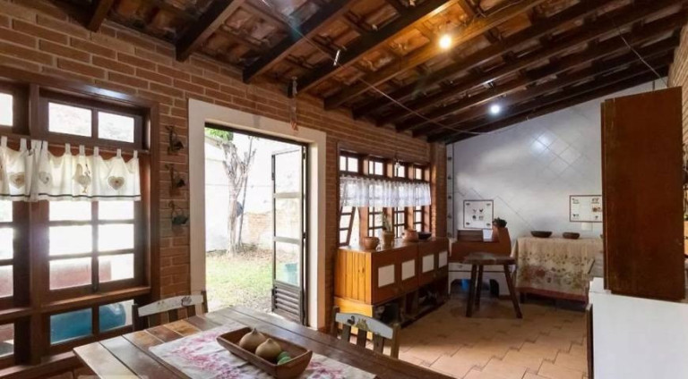 Imagem Casa com 3 Quartos à Venda, 240 m² em Vila Mariana - São Paulo Imagem Casa com 3 Quartos à Venda, 240 m² em Vila Mariana - São Paulo
