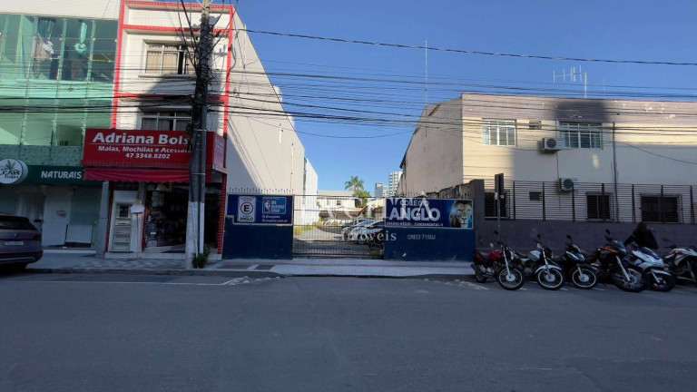 Imagem Terreno à Venda, 440 m² em Centro - Itajaí Imagem Terreno à Venda, 440 m² em Centro - Itajaí