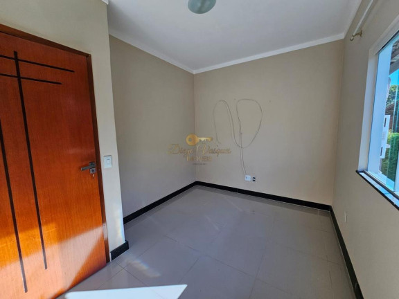 Imagem Casa com 4 Quartos à Venda, 220 m² em Vargem Grande - Teresópolis