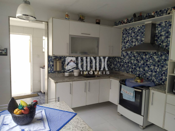 Imagem Casa com 3 Quartos à Venda, 588 m² em Centro - Campos Dos Goytacazes