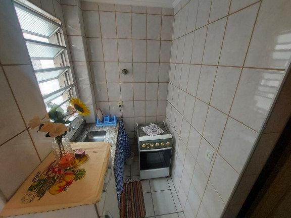 Imagem Kitnet com 1 Quarto à Venda, 30 m² em Centro Imagem Kitnet com 1 Quarto à Venda, 30 m² em Centro
