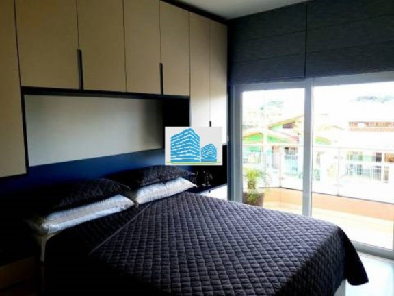Imagem Casa com 4 Quartos à Venda, 250 m² em Alto Petrópolis - Porto Alegre Imagem Casa com 4 Quartos à Venda, 250 m² em Alto Petrópolis - Porto Alegre