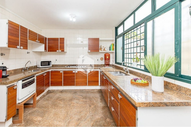 Casa com 4 Quartos à Venda, 482 m² em Chácara Monte Alegre - São Paulo