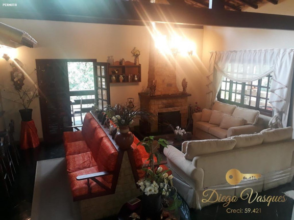 Imagem Casa com 3 Quartos à Venda, 210 m² em Parque Do Imbui - Teresópolis