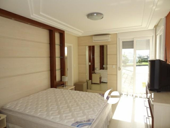 Imagem Casa de Condomínio com 5 Quartos à Venda, 320 m² em Atlântida - Xangri-lá