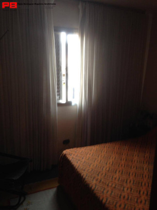 Imagem Casa com 3 Quartos à Venda, 340 m² em Jardim Aeroporto - São Paulo Imagem Casa com 3 Quartos à Venda, 340 m² em Jardim Aeroporto - São Paulo