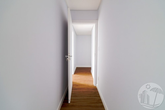 Imagem Casa com 4 Quartos à Venda, 317 m² em Santa Regina - Camboriú