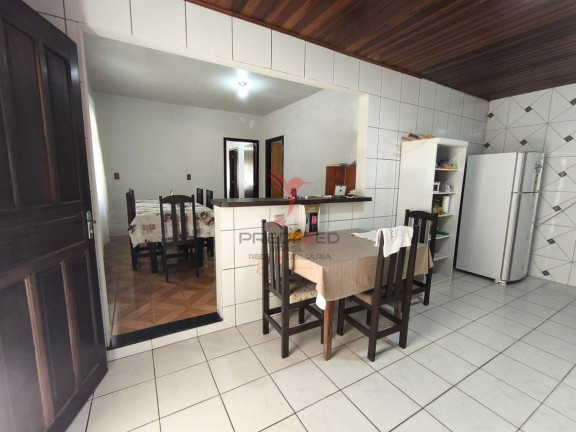 Imagem Casa com 3 Quartos à Venda, 171 m² em Centro - Penha Imagem Casa com 3 Quartos à Venda, 171 m² em Centro - Penha