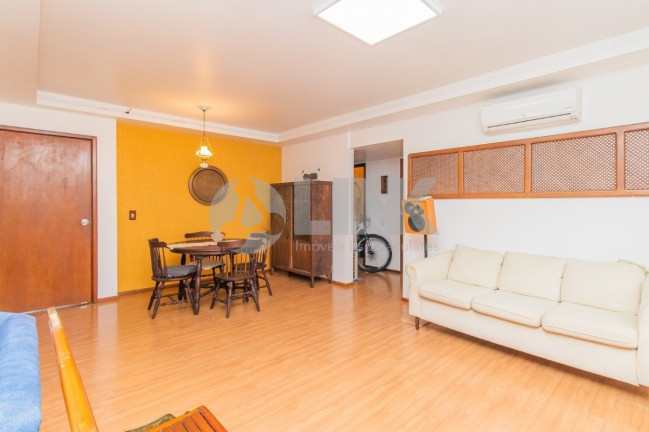 Imagem Apartamento com 3 Quartos à Venda, 164 m² em Moinhos De Vento - Porto Alegre