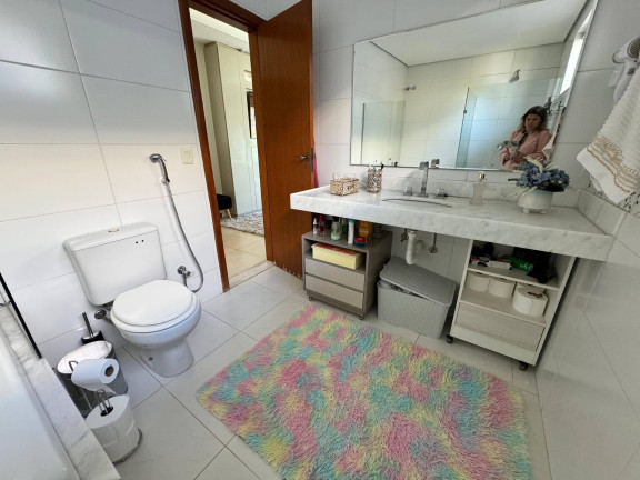 Imagem Casa com 5 Quartos à Venda, 450 m² em Condomínio Vale Do Ouro - Ribeirão Das Neves Imagem Casa com 5 Quartos à Venda, 450 m² em Condomínio Vale Do Ouro - Ribeirão Das Neves