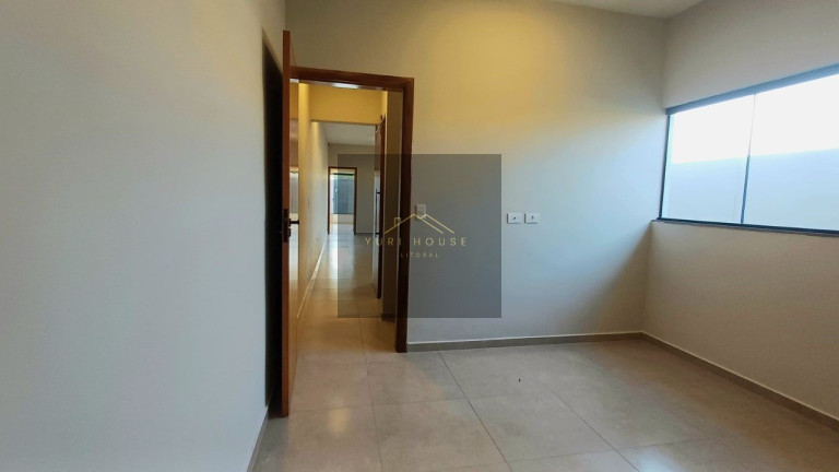 Imagem Casa com 2 Quartos à Venda, 70 m² em Balneário Dos Golfinhos - Caraguatatuba