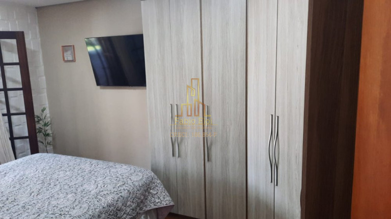 Imagem Casa com 3 Quartos à Venda, 144 m² em Centro Alto - Ribeirão Pires Imagem Casa com 3 Quartos à Venda, 144 m² em Centro Alto - Ribeirão Pires