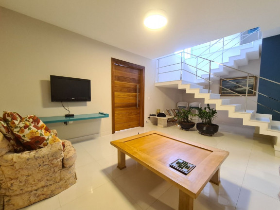 Imagem Casa com 5 Quartos à Venda, 270 m² em Enseada - Guarujá