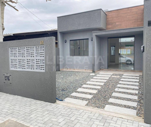 Imagem Casa com 2 Quartos à Venda, 50 m² em Meia Praia - Navegantes Imagem Casa com 2 Quartos à Venda, 50 m² em Meia Praia - Navegantes