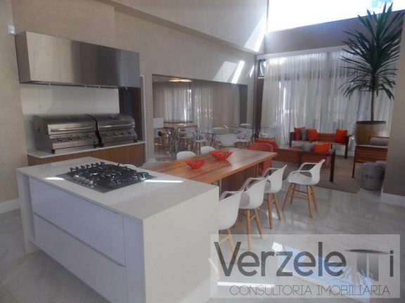 Imagem Apartamento com 4 Quartos à Venda, 220 m² em Centro - Balneário Camboriú
