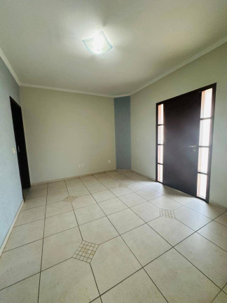 Imagem Casa com 3 Quartos à Venda, 300 m² em Parque Das Laranjeiras - Itatiba Imagem Casa com 3 Quartos à Venda, 300 m² em Parque Das Laranjeiras - Itatiba