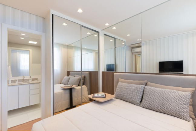 Imagem Imóvel com 2 Quartos à Venda, 52 m² em Jacarepaguá - Rio De Janeiro Imagem Imóvel com 2 Quartos à Venda, 52 m² em Jacarepaguá - Rio De Janeiro