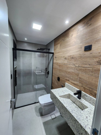 Imagem Sobrado com 3 Quartos à Venda, 166 m² em Pilarzinho - Curitiba