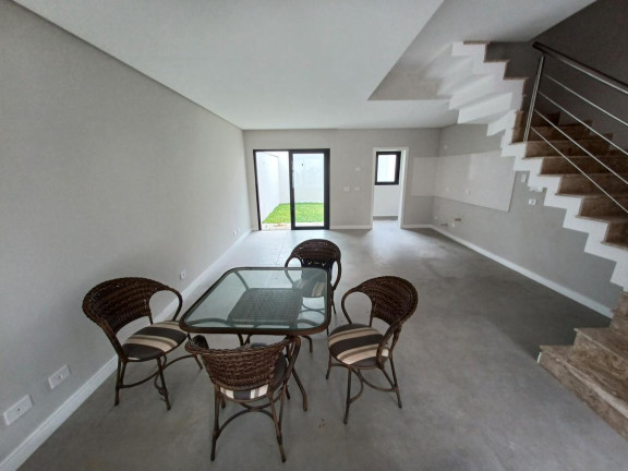 Imagem Casa com 3 Quartos à Venda, 121 m² em Boqueirão - Curitiba Imagem Casa com 3 Quartos à Venda, 121 m² em Boqueirão - Curitiba