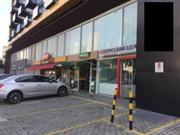 Sala Comercial à Venda ou Locação, 40 m² em Santana - São Paulo