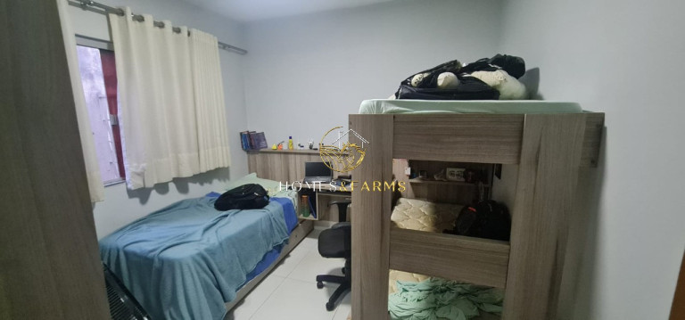 Imagem Casa com 3 Quartos à Venda, 180 m² em Vila São Luiz - Goiânia